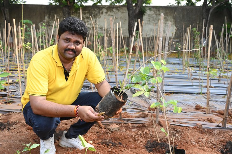 ‘The Oxygen Man’ Honoured for Outstanding Environmental Impact Across India