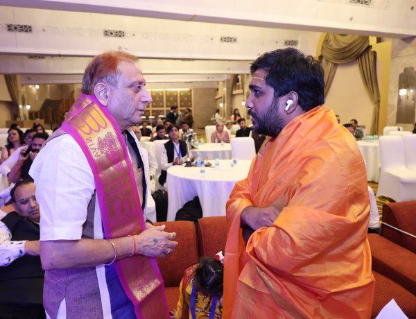 Dr. Nudurupati Umamaheswara Rao Sharma (Umaswami): The Vijayawada Astrologer Behind Sri Gnanasaraswathi Vidhya Peetham